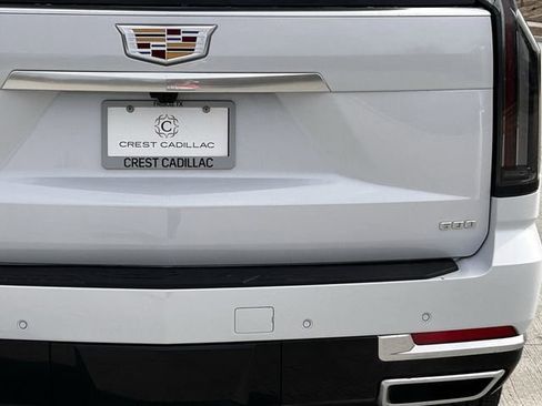 New 2026 Cadillac Escalade ESV 4WD image 5