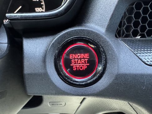 Used 2025 Honda CR-V EX image 14