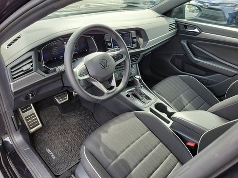 Certified 2024 Volkswagen Jetta Sport image 20