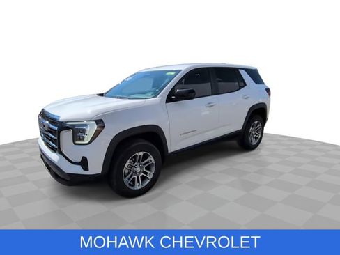 Used 2025 GMC Terrain Elevation AWD/4WD image 4