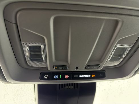 Used 2022 Chevrolet Silverado 1500 LT image 33