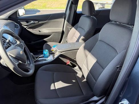 Used 2020 Chevrolet Malibu LS FWD image 17
