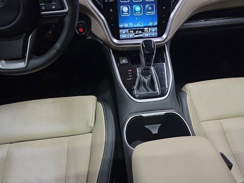 Used 2023 Subaru Outback Limited image 17