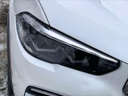 Used 2021 BMW X5 xDrive40i w/ Premium Package image 27