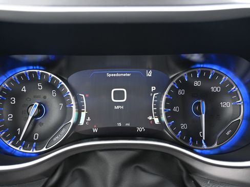 New 2026 Chrysler Pacifica Select w/ S Appearance Package image 9