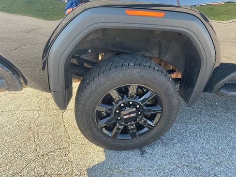Used 2024 GMC Sierra 3500 AT4 w/ AT4 Preferred Package AWD/4WD image 41