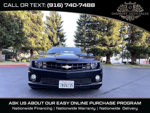 Used 2013 Chevrolet Camaro SS RWD image 3