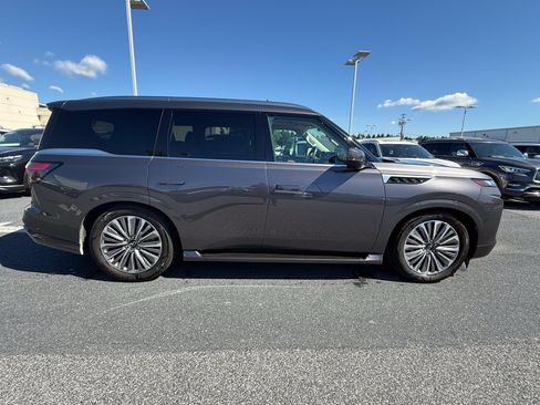 Certified 2025 INFINITI QX80 Luxe AWD/4WD image 23