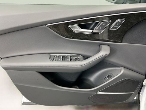 New 2026 Audi Q8 Premium Plus image 23