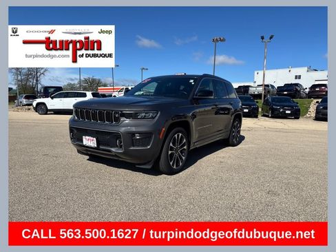 Used 2022 Jeep Grand Cherokee Overland w/ Adv Protech Group III AWD/4WD image 1