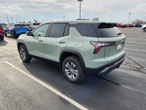 New 2026 Chevrolet Equinox LT image 3