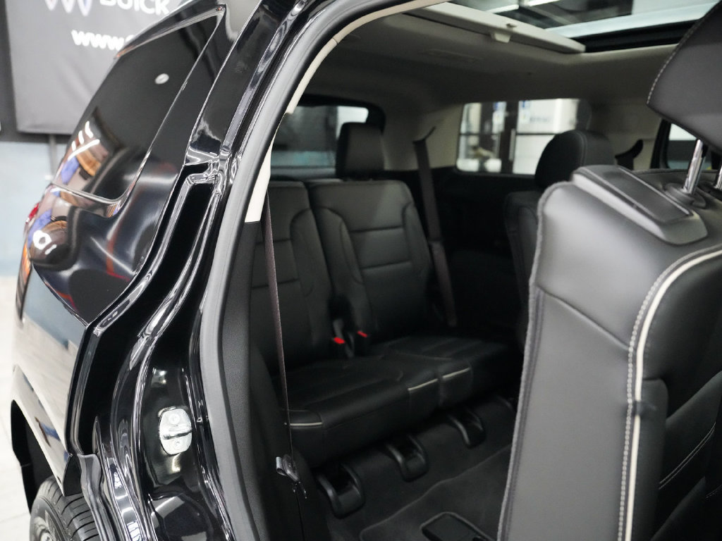 Used 2023 GMC Acadia Denali w/ Black Diamond Edition AWD/4WD image 38