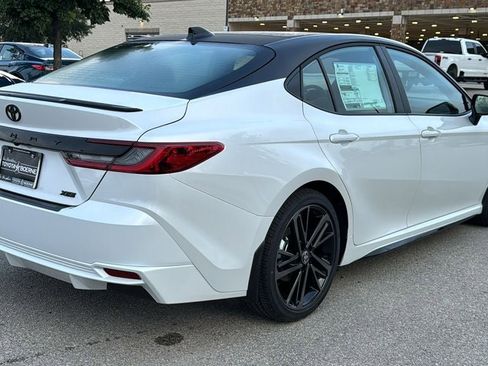 New 2026 Toyota Camry XSE FWD image 9