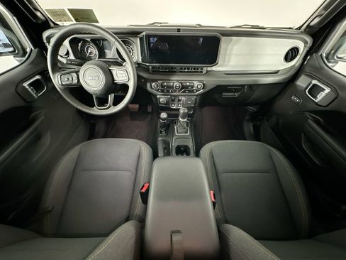 Used 2024 Jeep Wrangler Sport AWD/4WD image 10