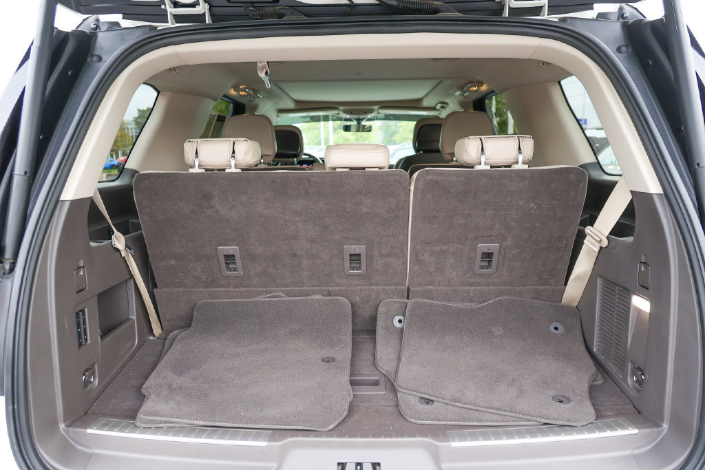Used 2024 Lincoln Navigator Premiere AWD/4WD image 27