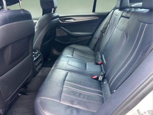 Used 2019 BMW 530i w/ M Sport Package RWD image 15