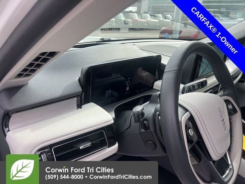 Used 2025 Lincoln Aviator Reserve w/ Equipment Group 201A image 10