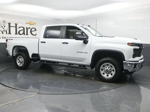 New 2026 Chevrolet Silverado 3500 W/T w/ WT/CX Safety Package AWD/4WD image 6