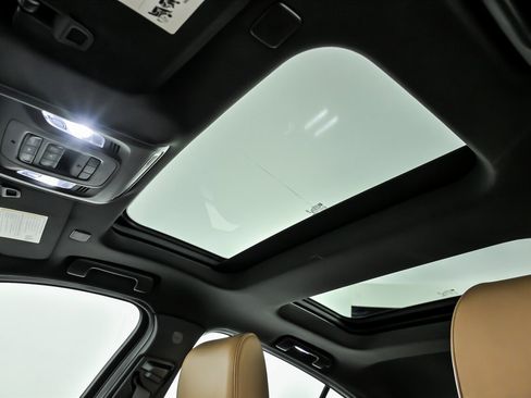 Used 2021 Cadillac CT5 V w/ Platinum Package image 24