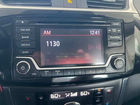 Used 2018 Nissan Sentra SR FWD image 44
