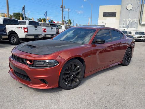 Used 2020 Dodge Charger Scat Pack RWD image 2