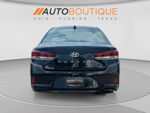 Used 2019 Hyundai Sonata SE w/ Cargo Package FWD image 4