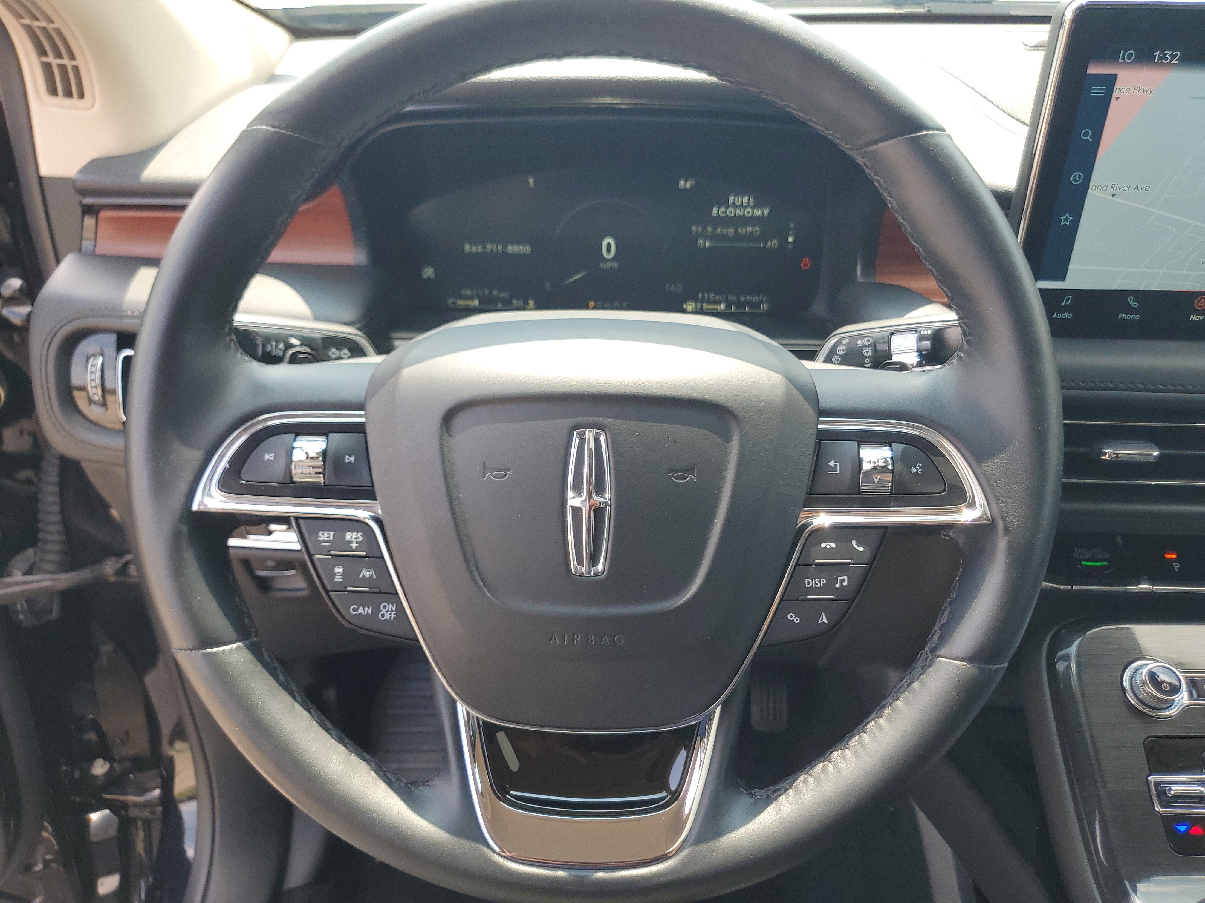 Used 2023 Lincoln Nautilus Reserve w/ Equipment Group 201A AWD/4WD image 14