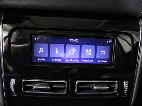 New 2026 Lincoln Aviator Reserve AWD/4WD image 23