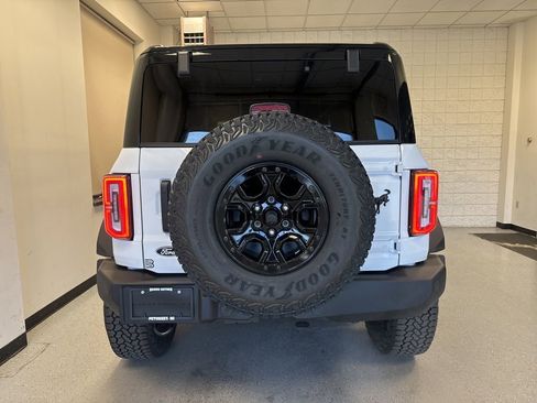 New 2026 Ford Bronco Outer Banks AWD/4WD image 18