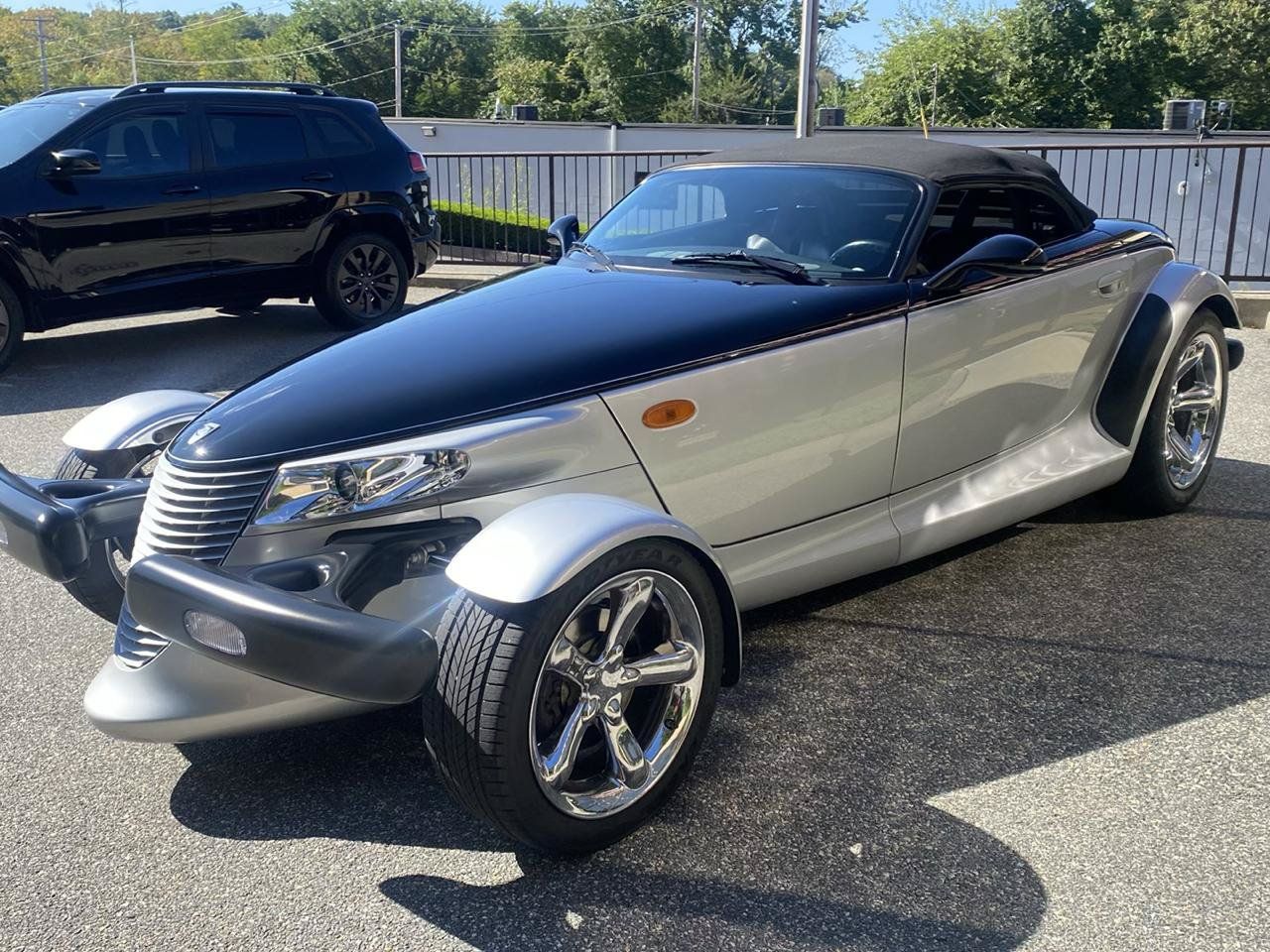 Used 2001 Plymouth Prowler RWD image 27