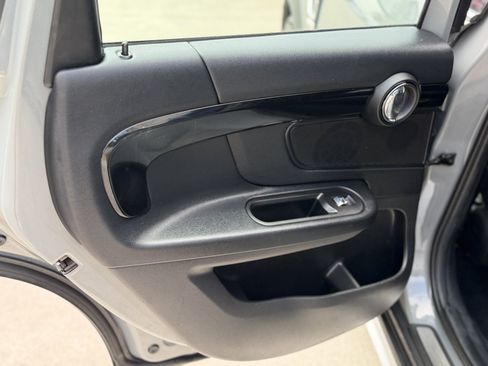 Used 2019 MINI Cooper Countryman S w/ Premium Package FWD image 25