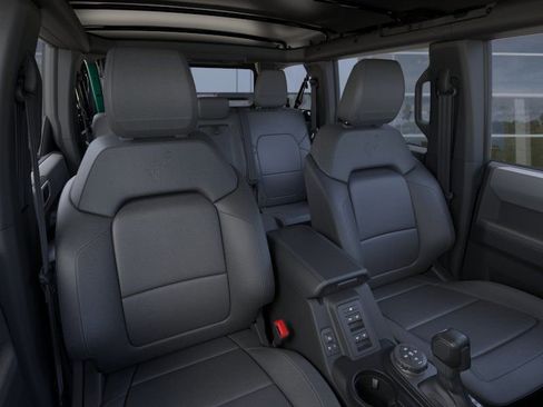 New 2025 Ford Bronco Big Bend w/ Black Diamond Package AWD/4WD image 10