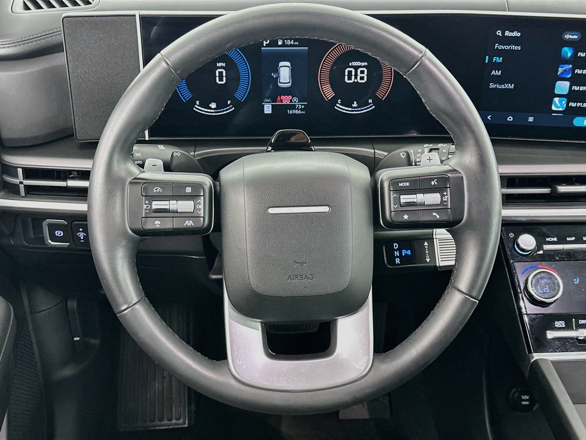 Used 2026 Hyundai Santa Fe SEL AWD/4WD image 18