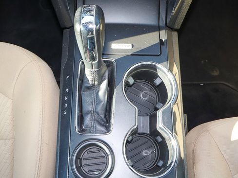 Used 2017 Ford Explorer FWD image 20