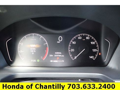 Used 2025 Honda Pilot EX-L image 9