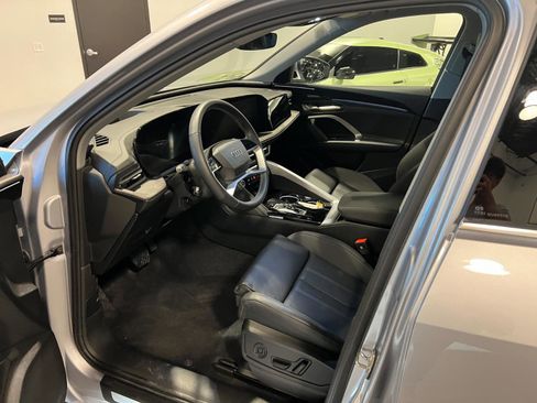 Used 2025 Audi Q5 Premium Plus AWD/4WD image 10