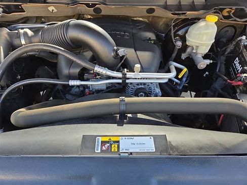 Used 2015 RAM 1500 Express RWD image 11