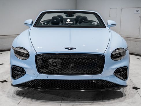 New 2026 Bentley Continental GTC AWD/4WD image 8