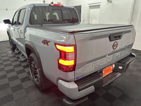 Used 2024 Nissan Frontier PRO-4X w/ Pro Convenience Package image 7