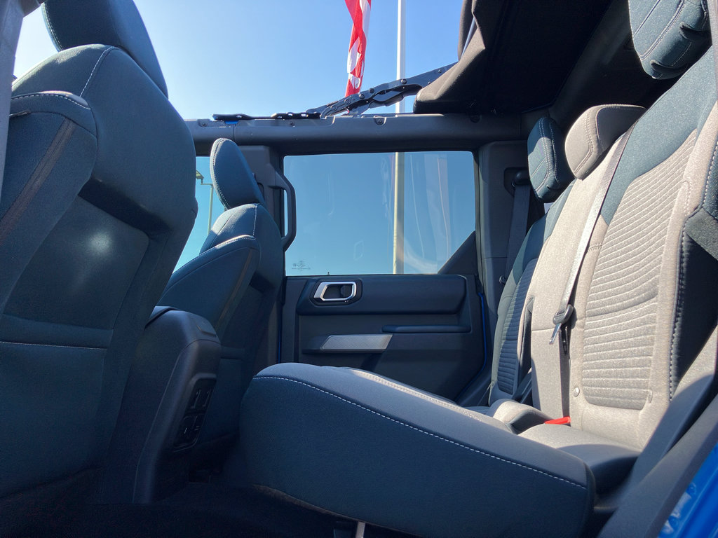 Used 2023 Ford Bronco Outer Banks AWD/4WD image 29