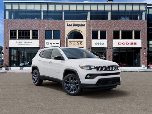 New 2026 Jeep Compass Latitude AWD/4WD image 5
