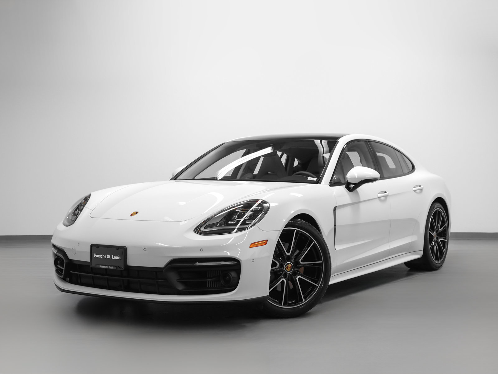 Certified 2023 Porsche Panamera Platinum Edition RWD image 1