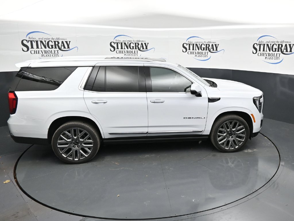 Used 2026 GMC Yukon Denali Ultimate w/ LPO, Floor Liner Package AWD/4WD image 25