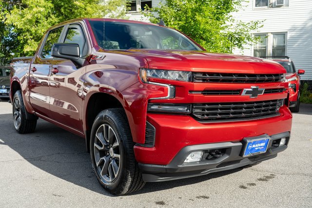 Used 2021 Chevrolet Silverado 1500 RST AWD/4WD image 4
