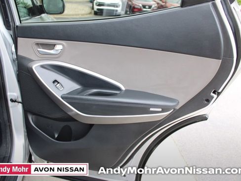 Used 2016 Hyundai Santa Fe Sport image 21