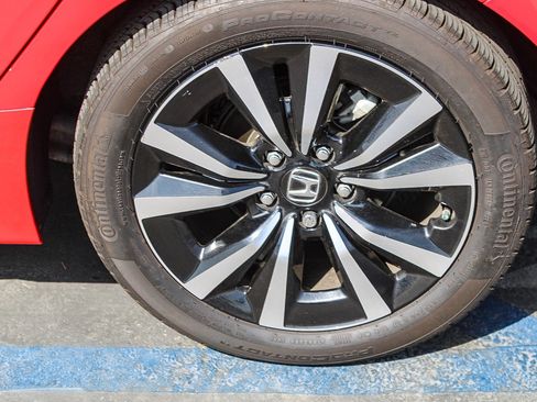 Used 2024 Honda Civic EX-L image 27