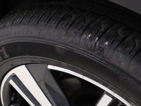 Certified 2023 Nissan Rogue Platinum w/ Platinum Premium Package image 21