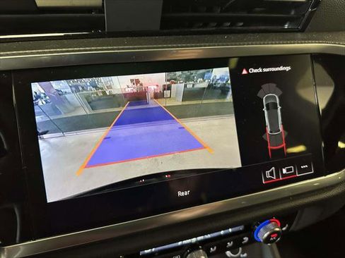 Certified 2025 Audi Q3 2.0T Premium w/ Convenience Package image 26