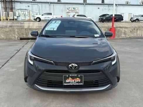 Certified 2026 Toyota Corolla XLE FWD image 3