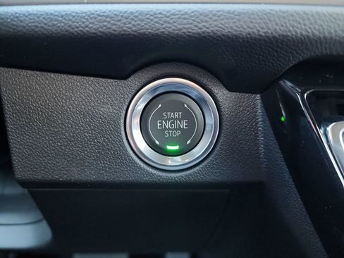 New 2026 Chevrolet Traverse LT w/ Midnight/Sport Edition image 25